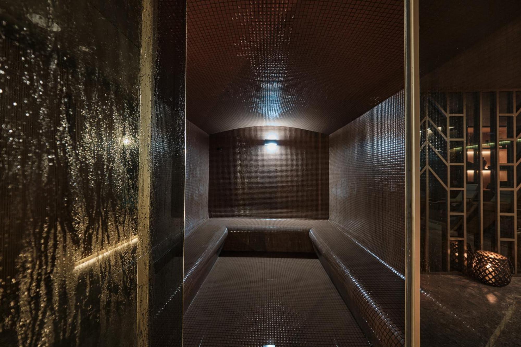 Ga Palace Hotel & Spa, A Xixth-Century Villa Porto Exterior foto The spa at The Ivy Spa