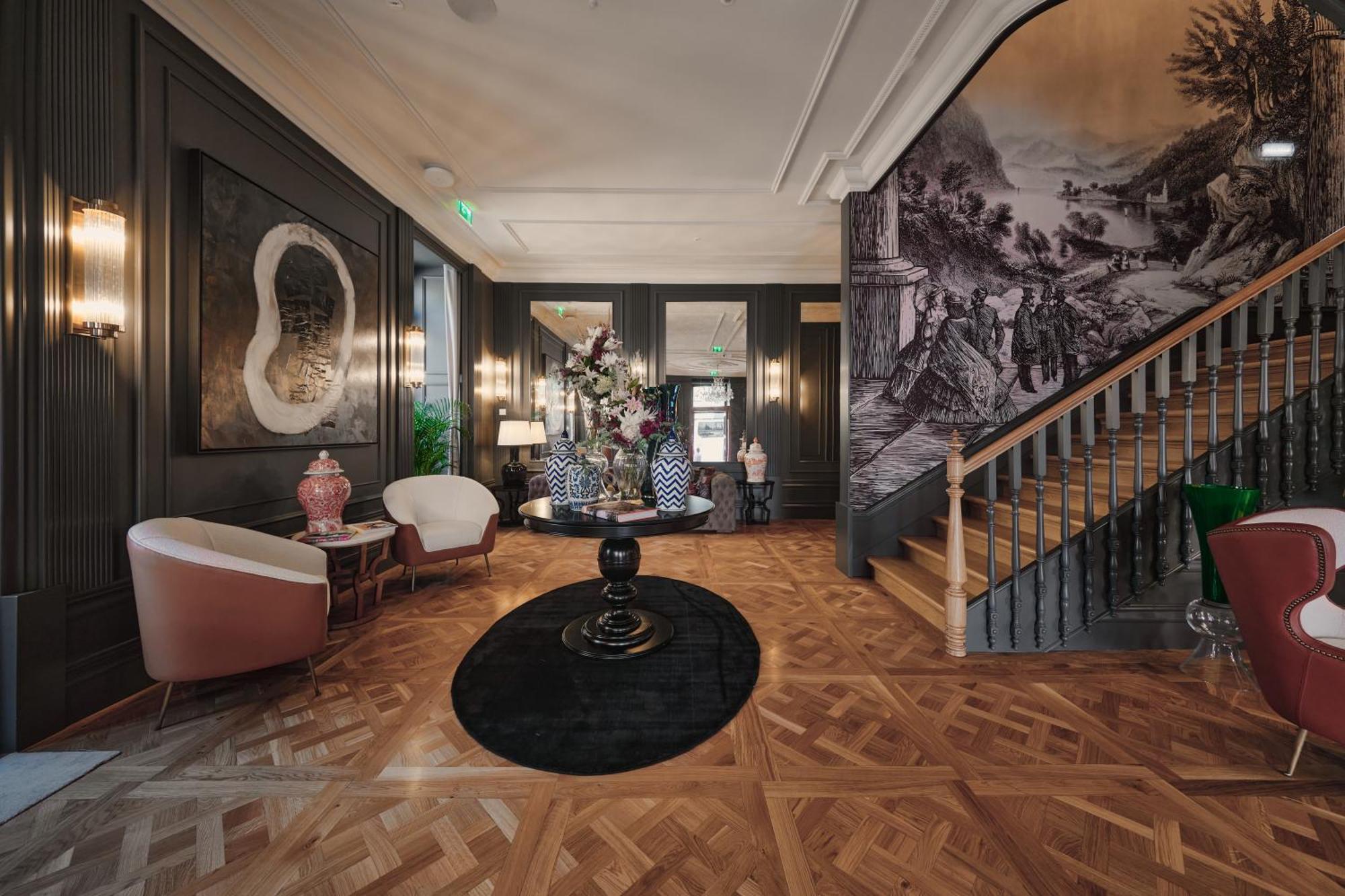 Ga Palace Hotel & Spa, A Xixth-Century Villa Porto Exterior foto The hotel's lobby