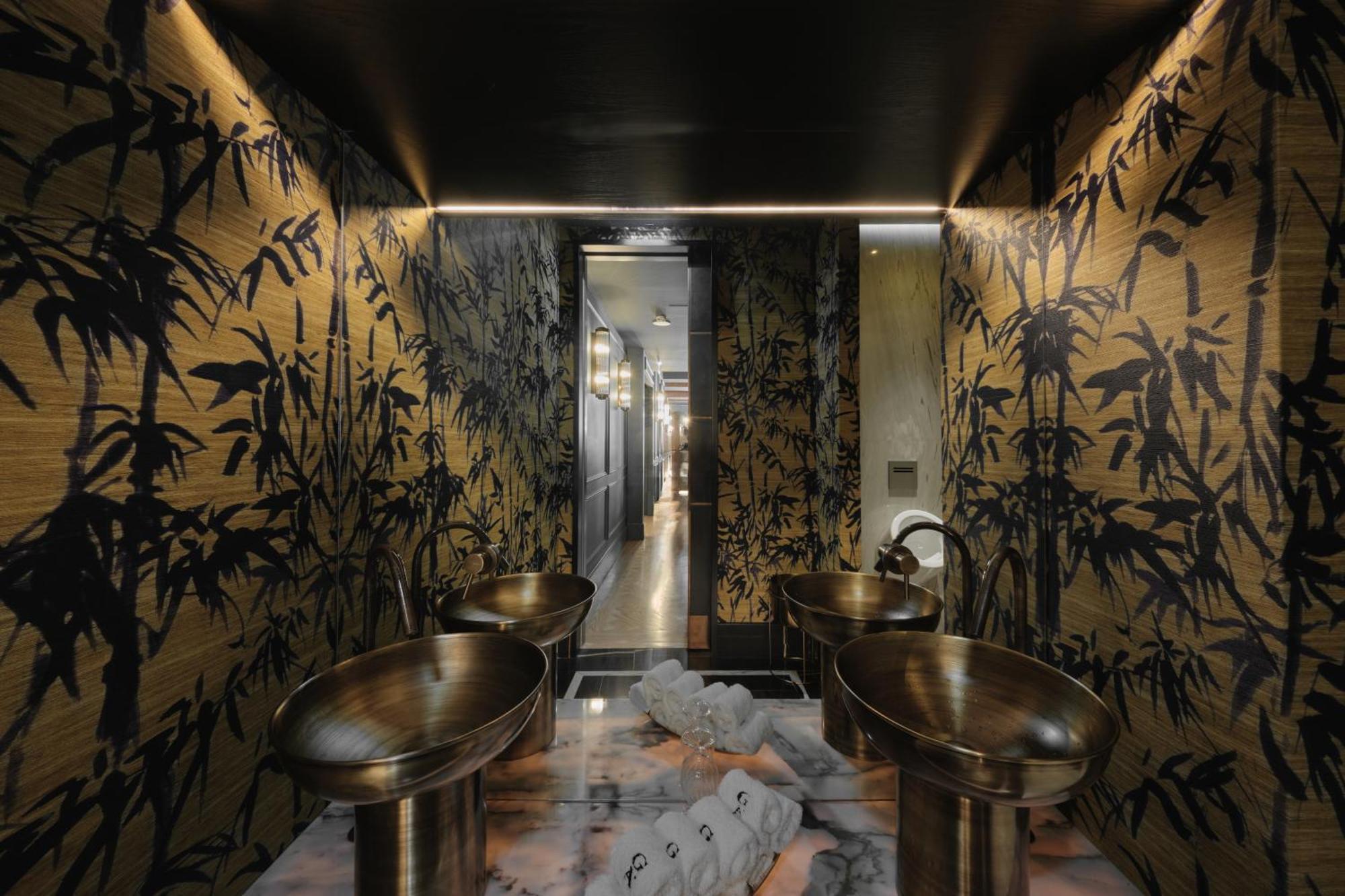 Ga Palace Hotel & Spa, A Xixth-Century Villa Porto Exterior foto Bathroom